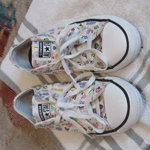 Girls Converse